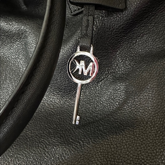 Michael Kors Hamilton Large Leather Satchel – Black with Silver Hardware - Picture 11 of 12